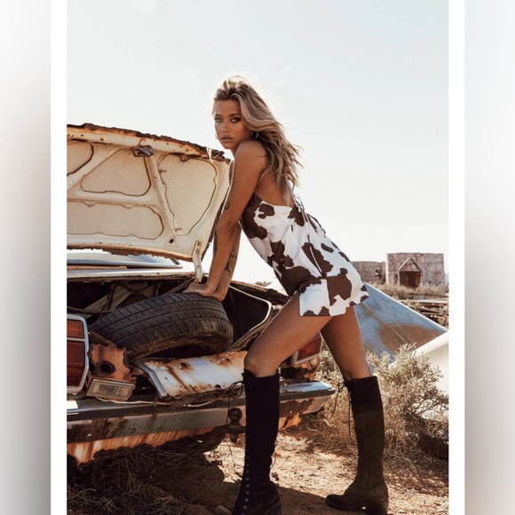 Princess Polly Dresses & Skirts - Princess Polly El Salvador Mini Dress